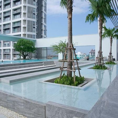 Ar Aeras Pattaya Apartment Exterior photo