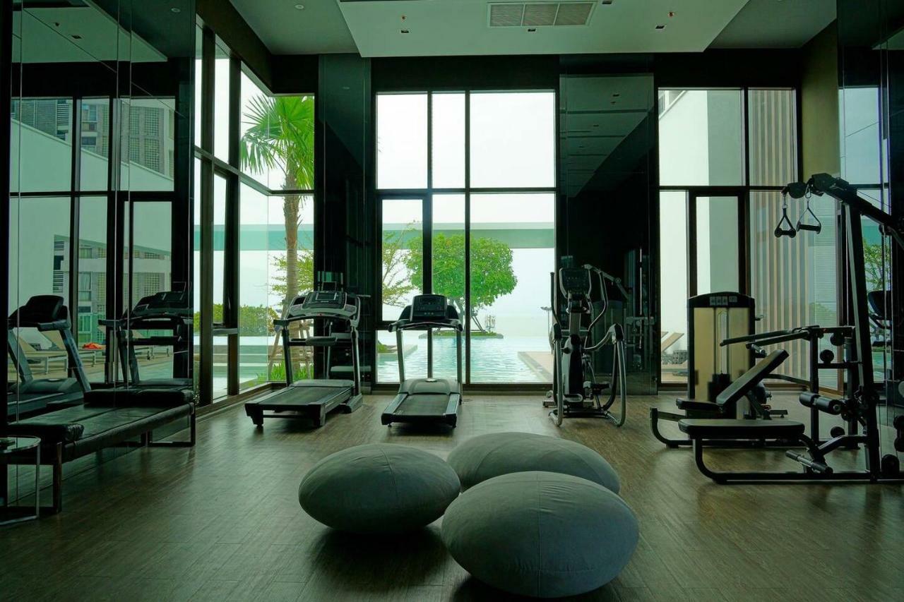 Ar Aeras Pattaya Apartment Exterior photo